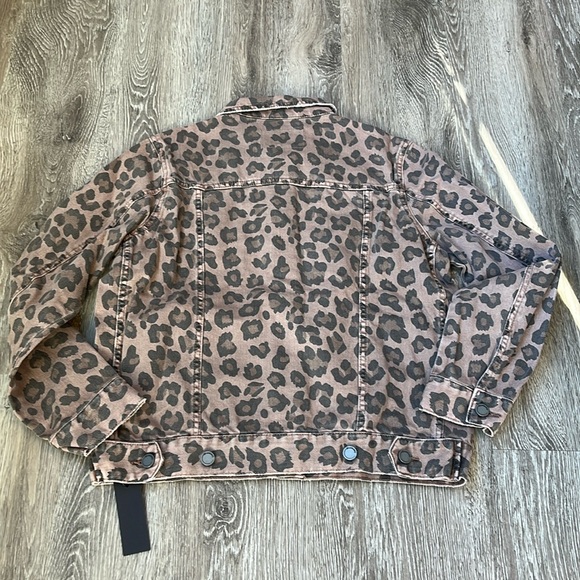BLANKNYC , Leopard Print Denim Trucker Jacket - Picture 5 of 11
